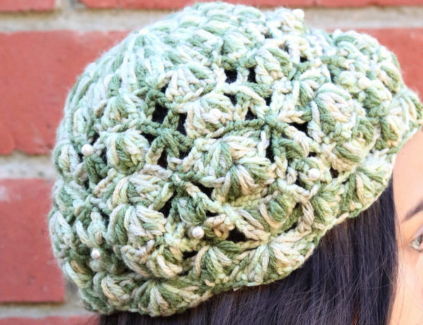 Pearl Drops Hand-Knit Beret | Green | Off-white Tones